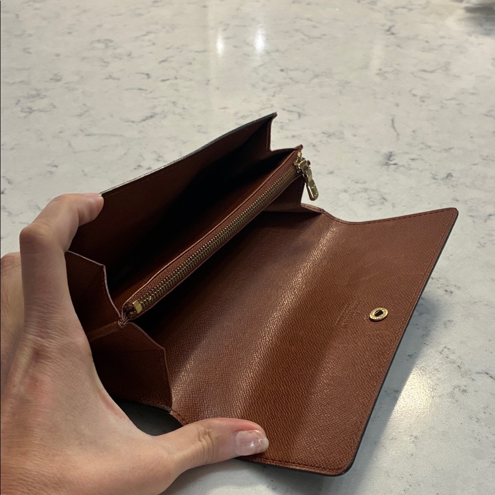 Louis Vuitton Dark Brown Monogram Sarah Wallet - Picture 7 of 7